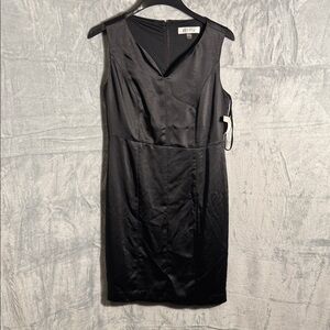 Kasper Dress NWT women size 4 Elegant Black Satin Sleeveless knee‎ length sheath